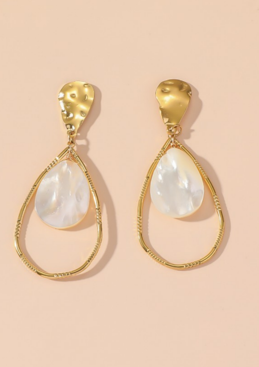 Boucle d'oreille nacre 2